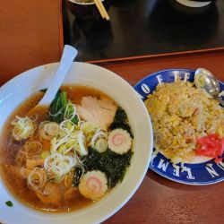 にんにく炒飯ラーメンセット