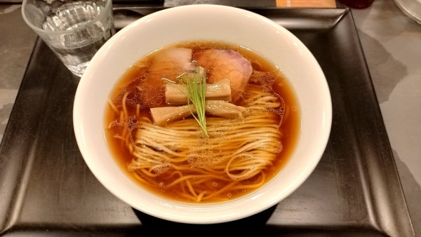 「鶏そば_1220円」@らぁ麺 やまぐちの写真