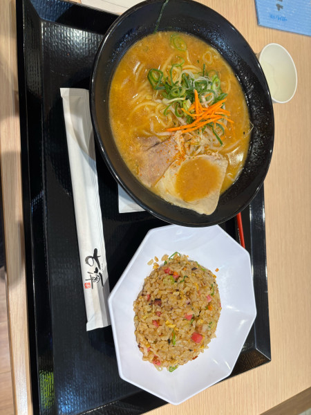 「古潭ラーメン　ミニチャーハンセット」@1968古潭 ニトリモール枚方店の写真