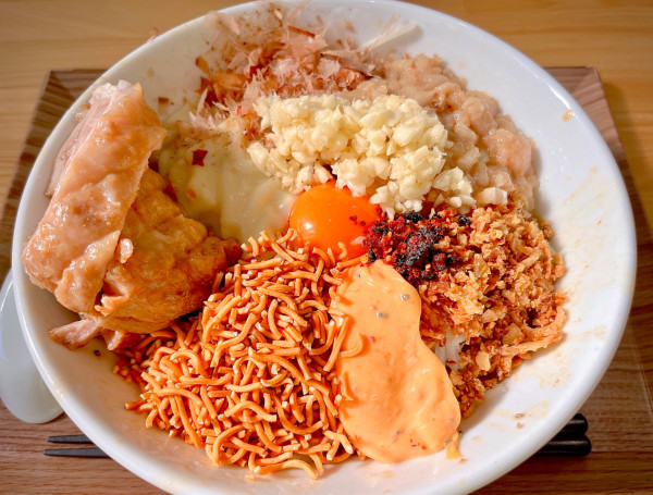 「混ぜそば　並（1200円）」@ハイマウントの写真