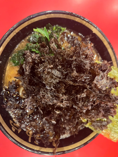 「ラーメン(中)1,000円＋岩のり200円」@横浜家系ラーメン 大輝家の写真