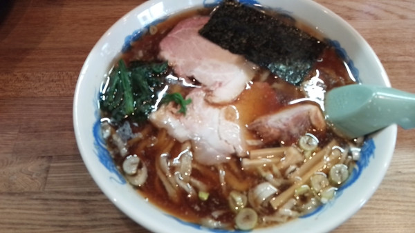 「手打ちラーメン　大盛」@キセンの写真