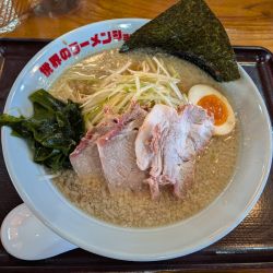 定番醤油ラーメン（1200円）