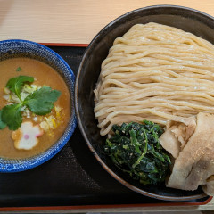 らー麺土俵 鶴嶺峰の画像