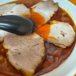 タンタンチャーシューメン1150円辛さ控えめ+半ライス50円