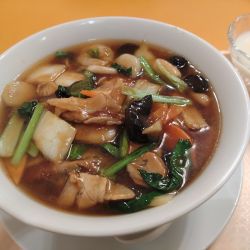 五目湯麺1,500円