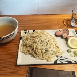 つけ麺　しお　1300円