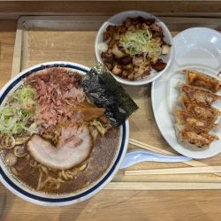 濃厚魚介らーめん（1050）大盛（150）