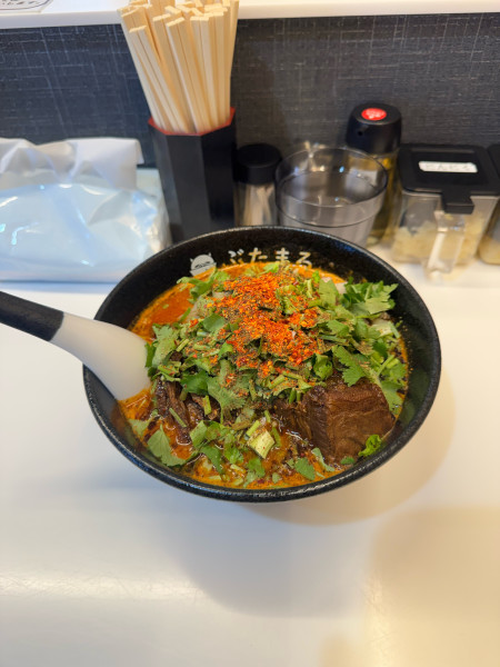 「辛味噌ラーメン(辛さ4•シビれ5)」@らーめん ぶたまろの写真