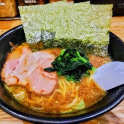 ひろき家ラーメン 850円