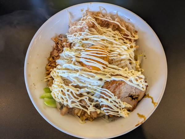 「汁なしミニ」@ラーメン つづき 岐阜芥見店の写真