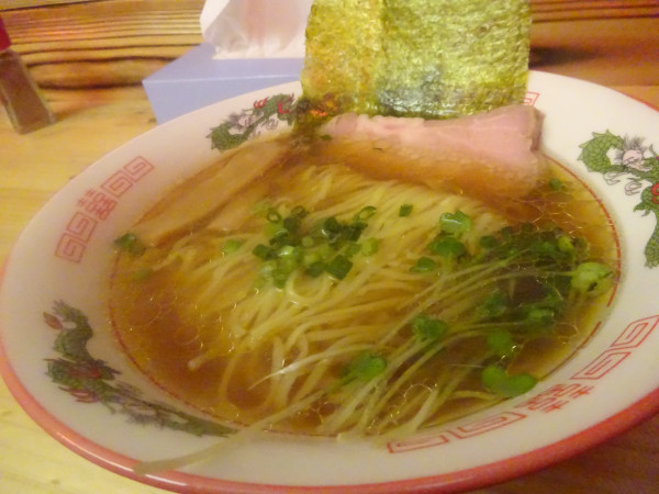 「醤油ラーメン　900円」@麺屋大地の写真