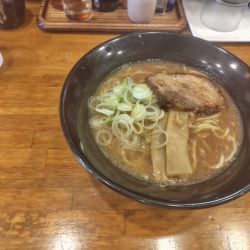 無極ラーメン