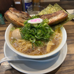 焼豚中華そば 啜るの画像