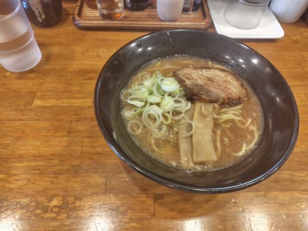 「無極ラーメン」@ラーメン無極 池袋店の写真