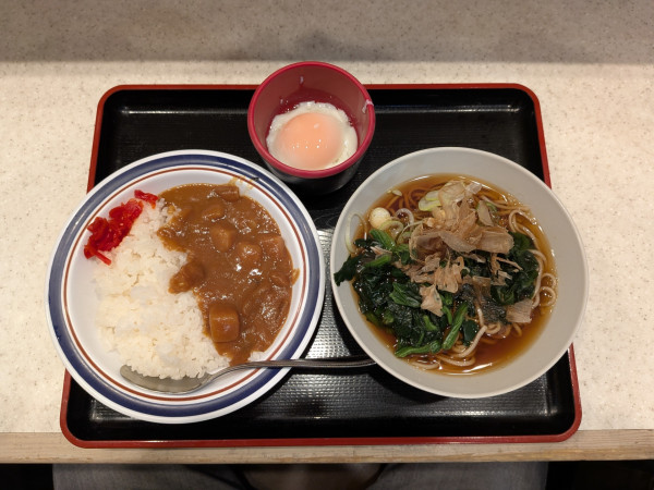 「朝カレーセット（480円）」@名代 富士そば 川崎東口店の写真