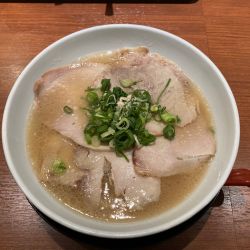 上モモチャーシューメン