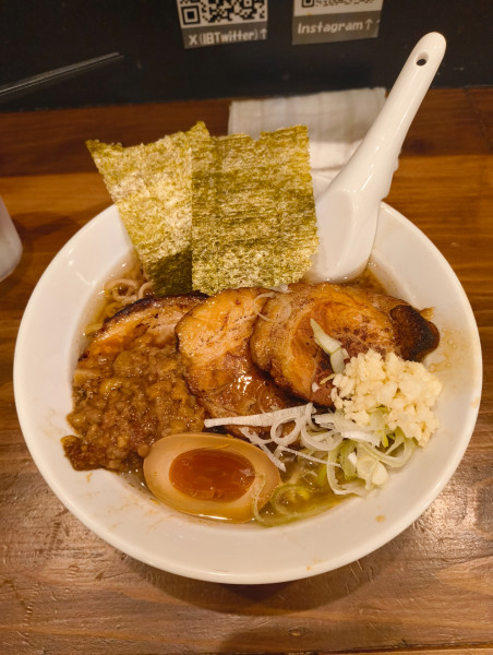 「中華そば+豚マシ　1150円」@自家製麺88 川崎店の写真