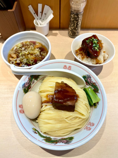 「特製つけ麺 大＋角煮飯」@中華そば 須紗の写真