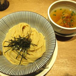 鯛塩つけ麺（1,020円）