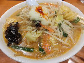 「にんにく辛味噌ラーメン(1,000)」@とんとんラーメンの写真