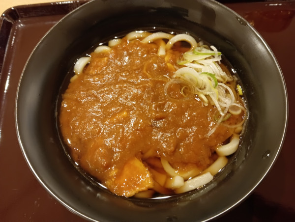 「カレーうどん（￥530）」@アクエル食堂の写真