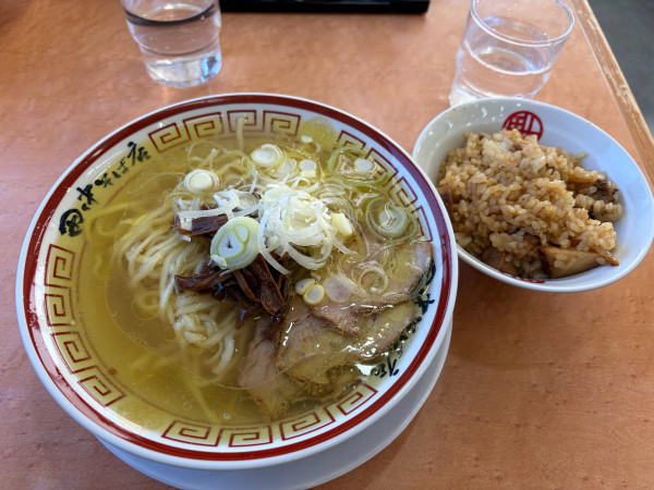 「中華そば830円  特製肉めし350円」@田中そば店 カインズ市原店の写真