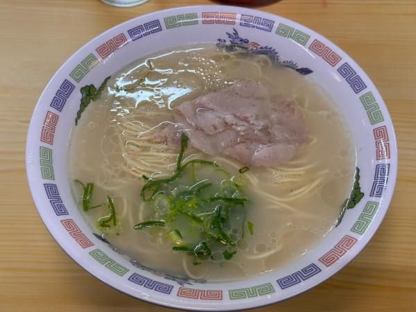 「博多ラーメン　290円」@博多ラーメン はかたや 西新店の写真