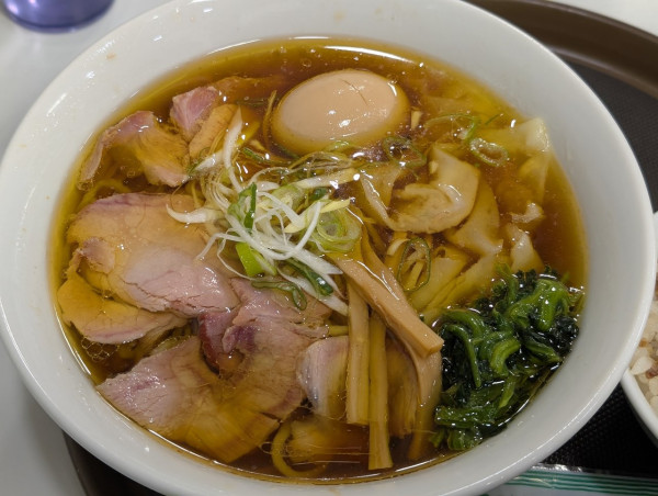 「特製醤油ラーメン」@手打 焔の写真