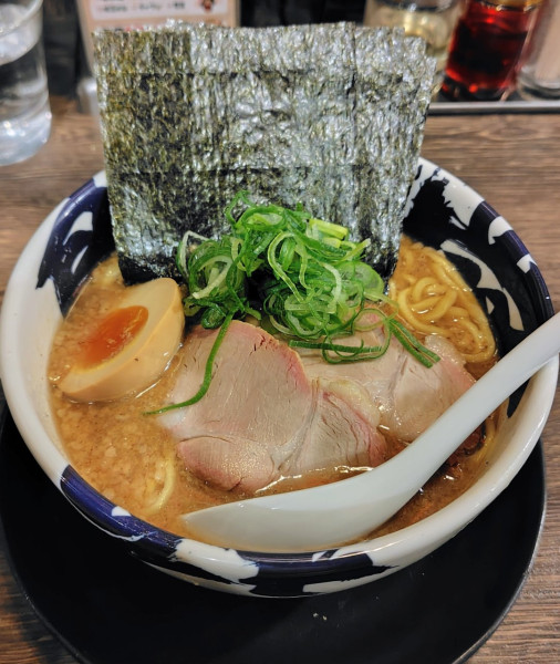 「こってりたいぞうらーめん 980円」@節骨麺たいぞう 葛西店の写真