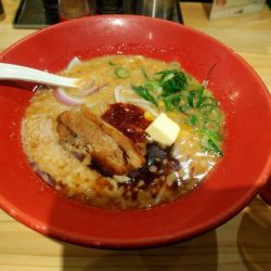 味噌赤丸1,080円