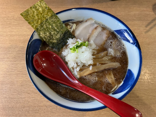 「濃厚中華そば＋中華そばを大盛りにする＋替え玉」@濃厚つけそば・中華そば のぶ良しの写真