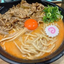 旨辛肉玉そば大盛　肉増し　月曜限定肉増し　ライス