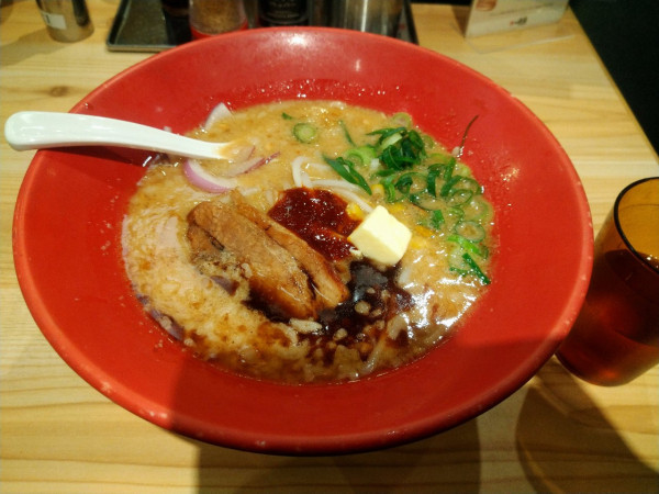 「味噌赤丸1,080円」@一風堂 京都ポルタ店の写真