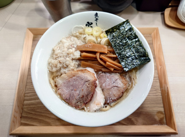 「限定 山形風煮干し中華そば 塩」@煮干しつけ麺 宮元の写真