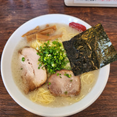 麺屋 三四郎の写真