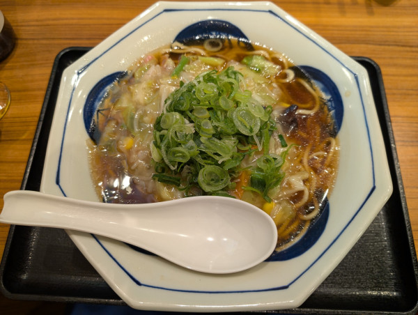 「九条ねぎのあんかけしょうゆちゃんぽん」@長崎ちゃんぽん リンガーハット 足立西新井店の写真