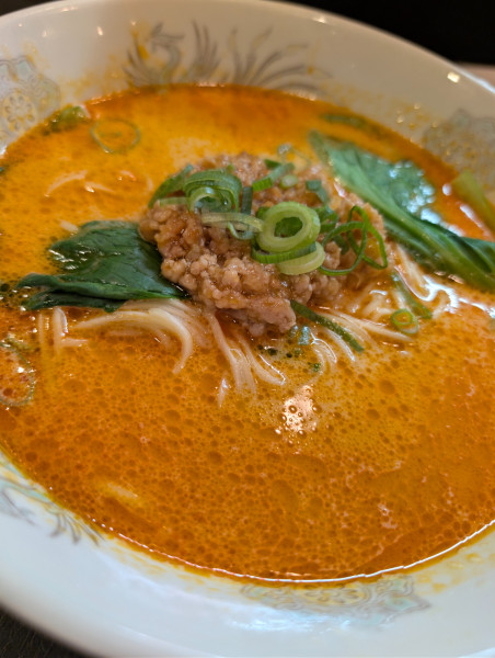 「名物 担担麺」@オーパスワンの写真