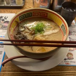 九州じゃんがら¥890+替え玉¥150