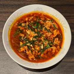 元祖辛麺 レディース 5辛（940円）