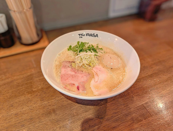 「Wスープ」@ラーメン翼の写真