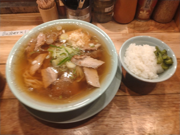 「中華そば¥950+ライス無料」@シンちゃんラーメンの写真