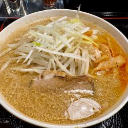 味噌拉麺（大）