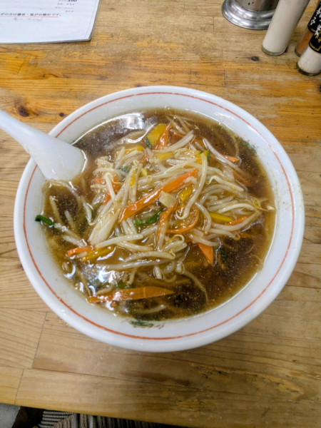 「サンマーメン  850円  ウーロンハイ 400円」@宮崎らーめんの写真