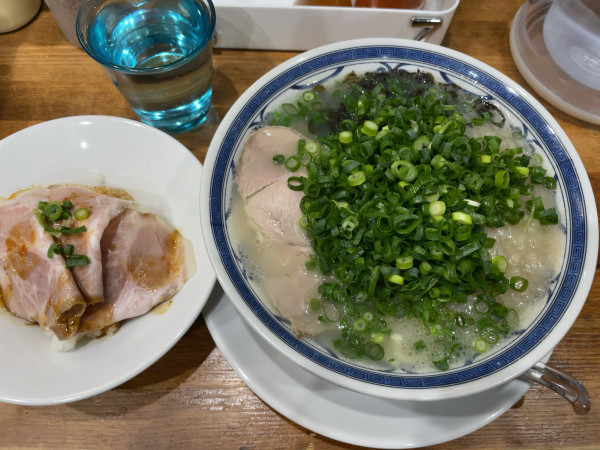 「スケソウダラの餡かけラーメン+ネギ多め」@無冠 阿佐ヶ谷の写真