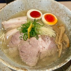 京都だし中華そば 特製トッピング