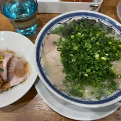 スケソウダラの餡かけラーメン+ネギ多め
