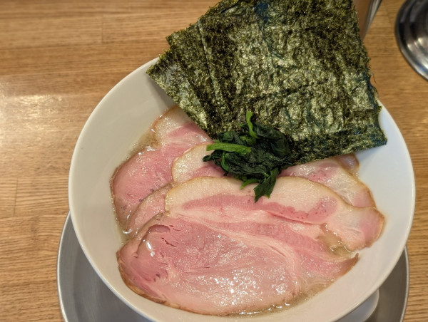 「ブレンド塩とんこつ」@なま醤油とんこつ フルスイングの写真