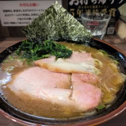 ラーメン(980円)