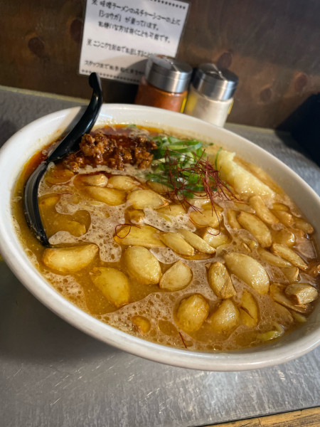 「なまらにんにくラーメン」@サッポロラーメン エゾ麺ロックの写真